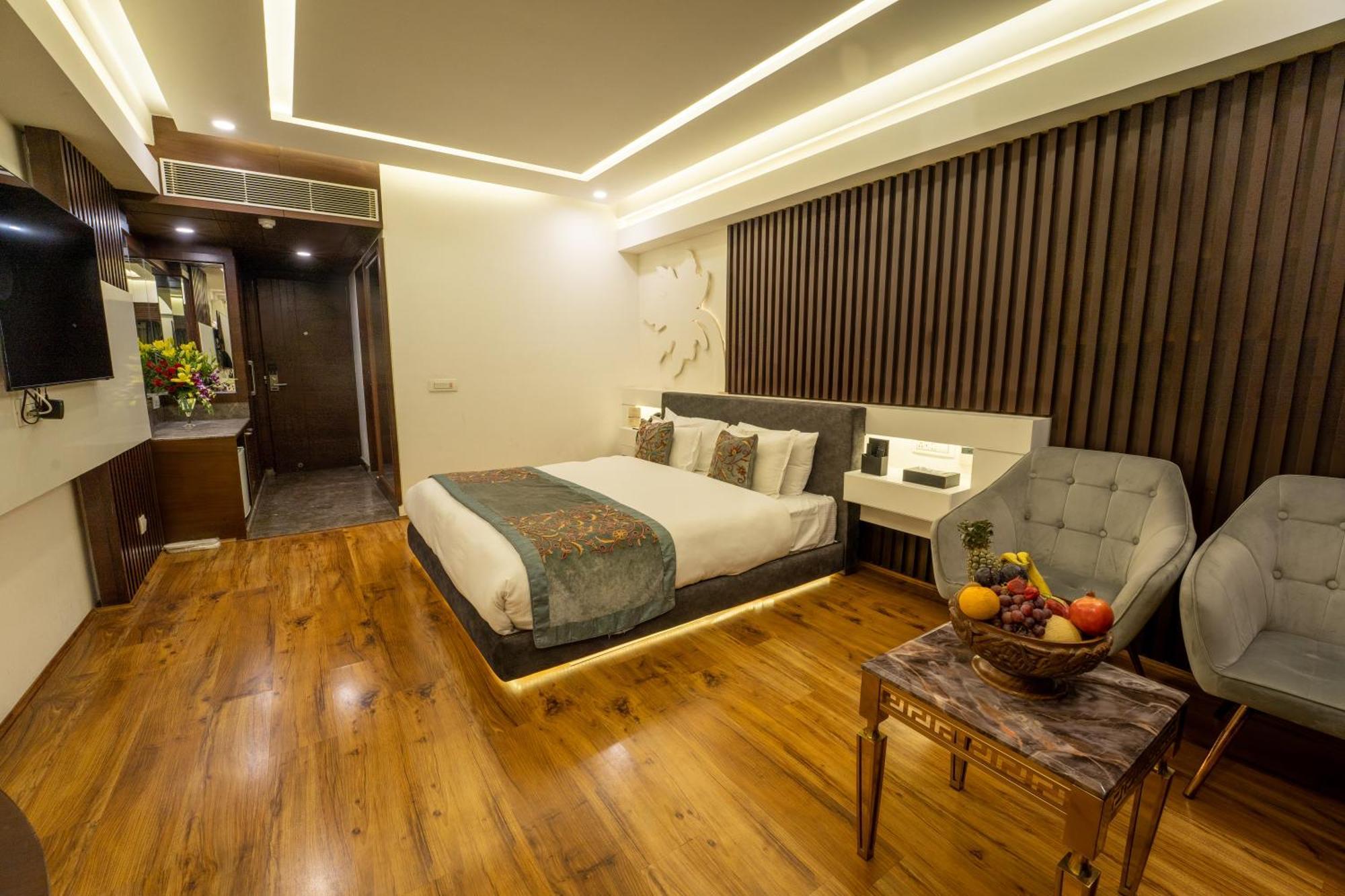 Hotel Snowland, Srinagar Extérieur photo