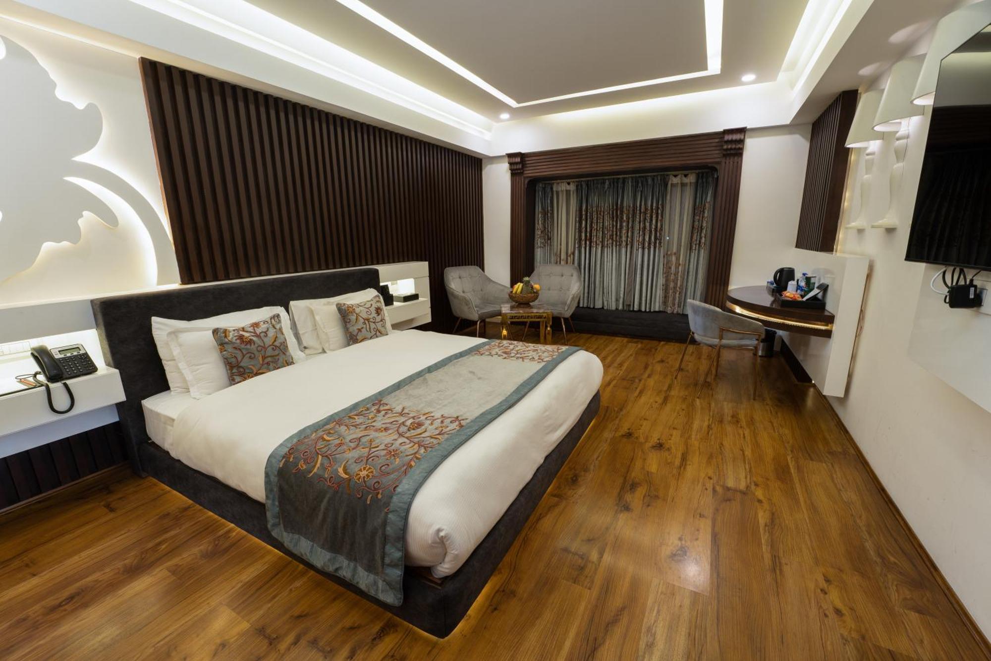 Hotel Snowland, Srinagar Extérieur photo