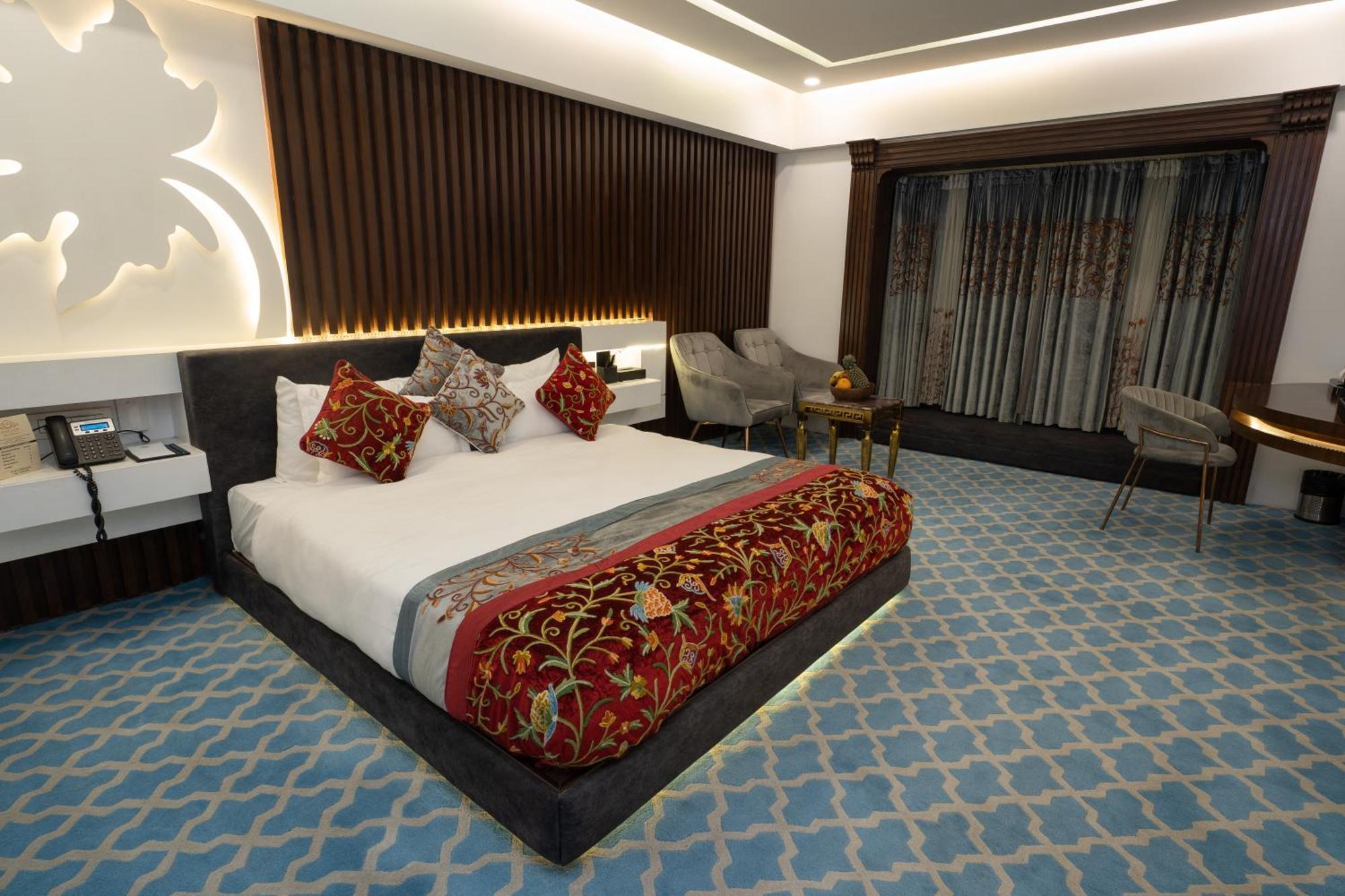 Hotel Snowland, Srinagar Extérieur photo