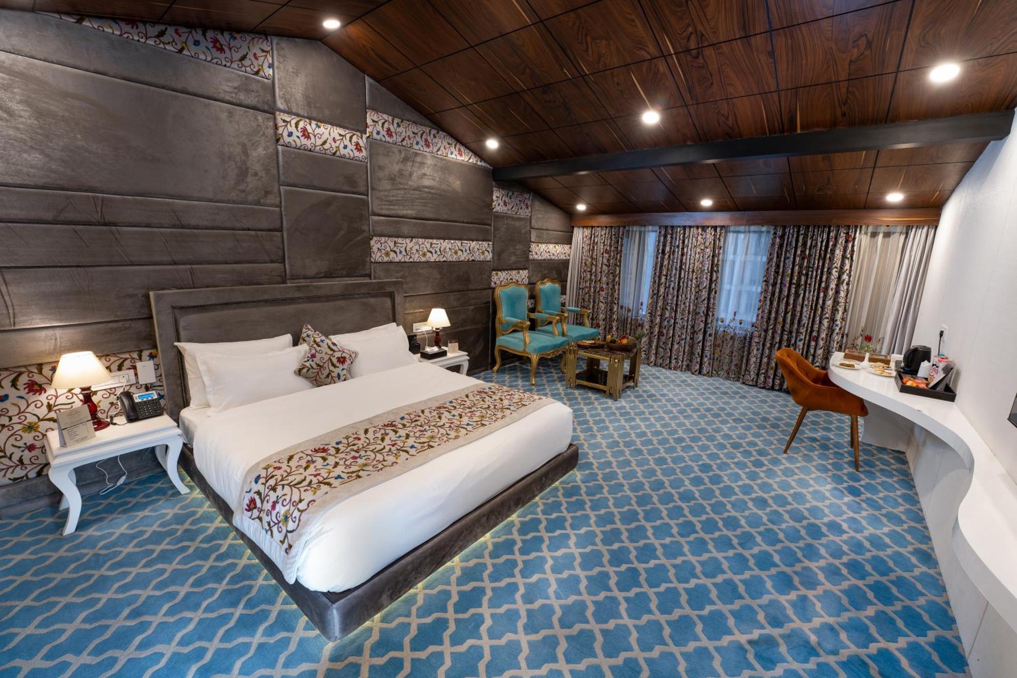 Hotel Snowland, Srinagar Extérieur photo